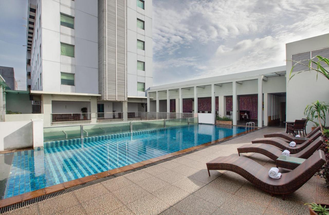 Sparks Life Jakarta, Artotel Curated מראה חיצוני תמונה