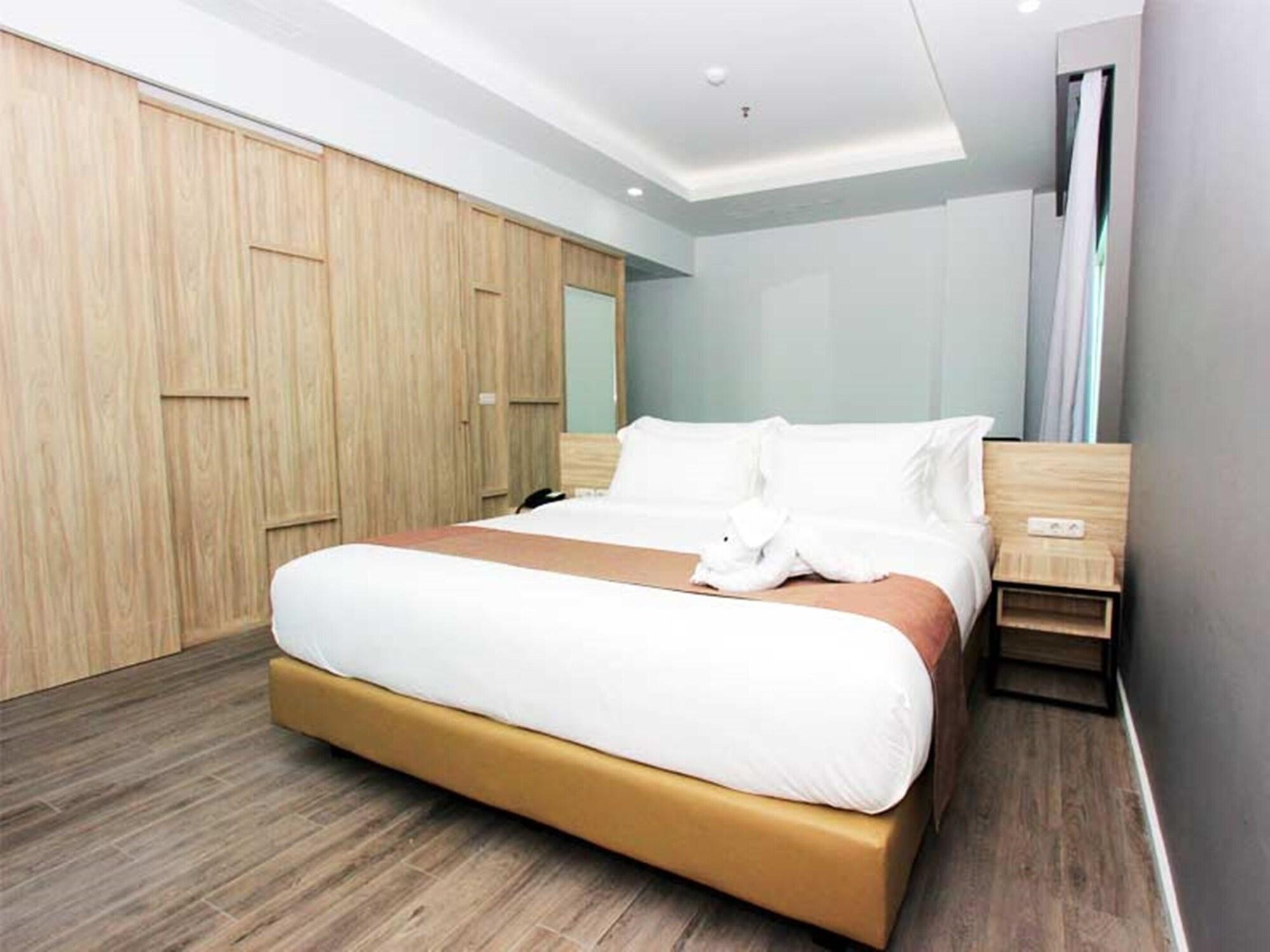 Sparks Life Jakarta, Artotel Curated מראה חיצוני תמונה