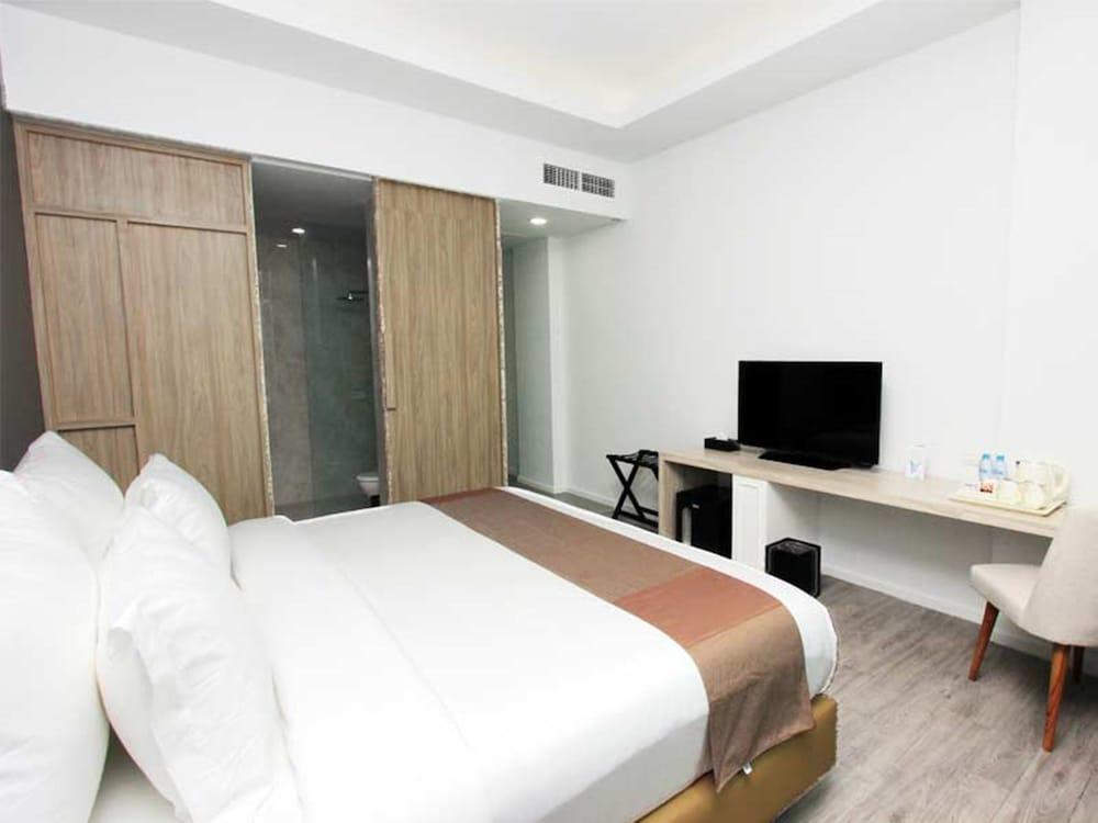 Sparks Life Jakarta, Artotel Curated מראה חיצוני תמונה