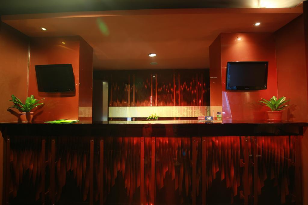 Sparks Life Jakarta, Artotel Curated מראה חיצוני תמונה