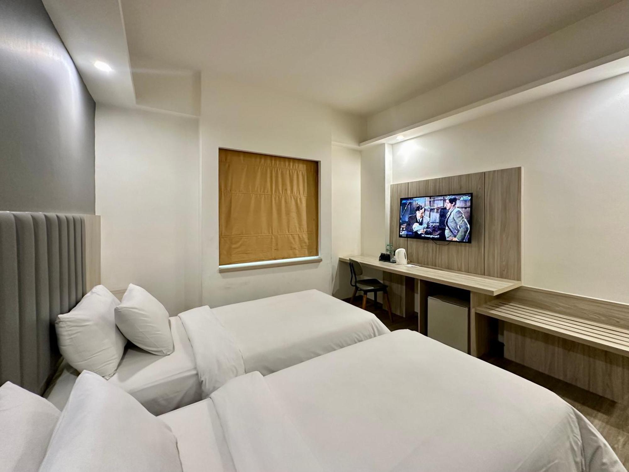 Sparks Life Jakarta, Artotel Curated מראה חיצוני תמונה