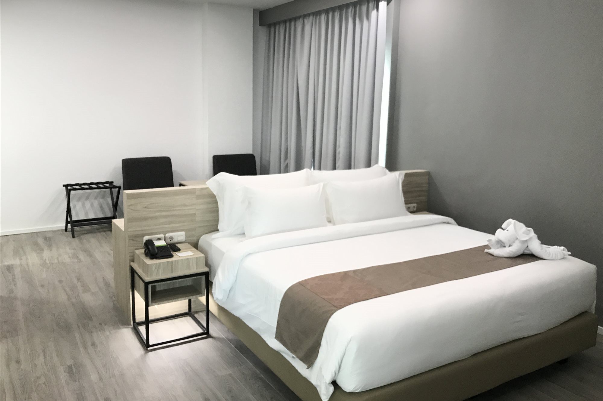 Sparks Life Jakarta, Artotel Curated מראה חיצוני תמונה